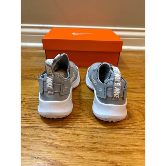 New Nike Flex Runner 3 PS Toddler Shoes Wolf Grey White Hook Loop Slip size 13 - Picture 4 of 8
